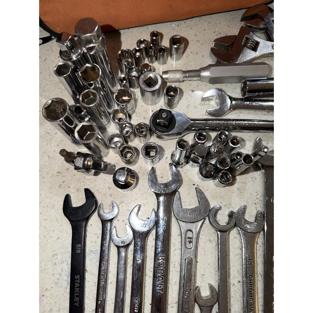 70‎ Pc Mix Tools With Ridgid Bag - Picture 9 of 12